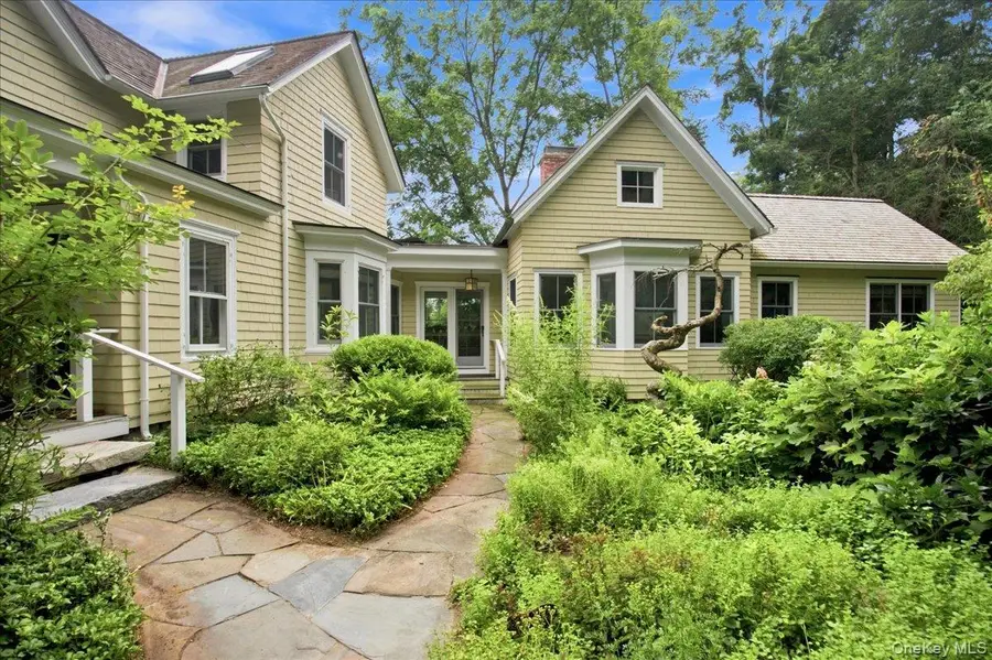 100 Whitlockville Road, Katonah, NY 10536 - #2