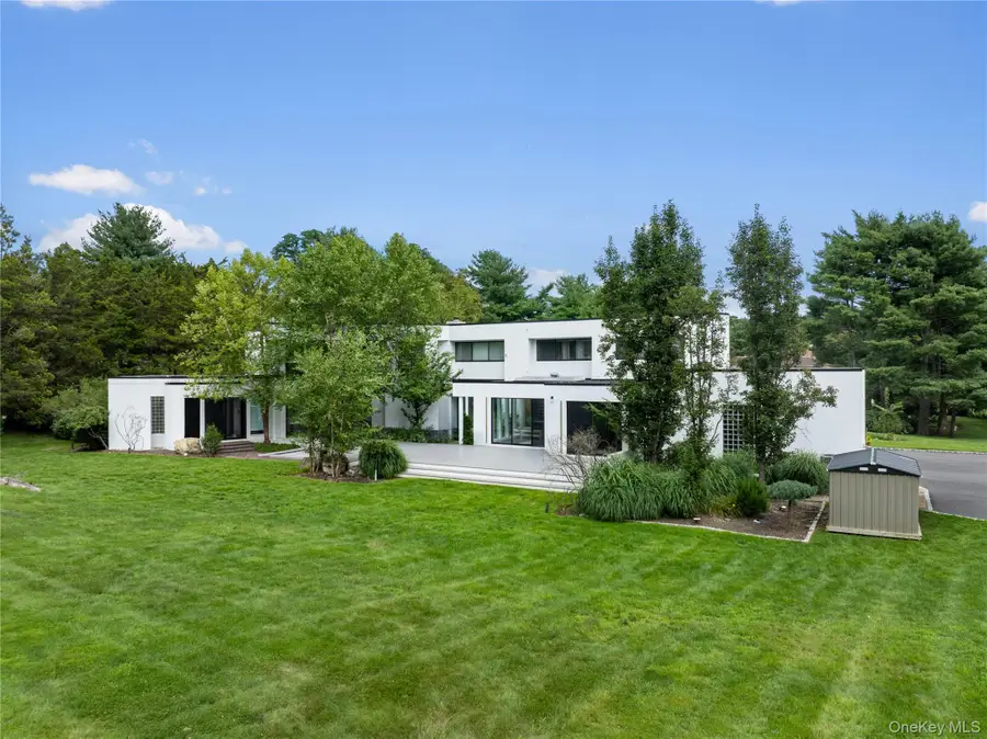 1 Vista Drive, Laurel Hollow, NY 11791 - #2