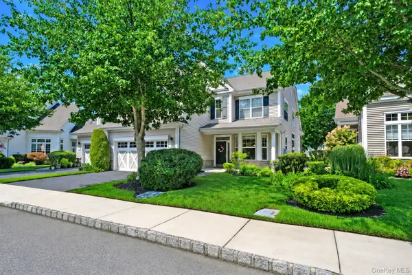 140 Chopin Place, Eastport, NY 11941