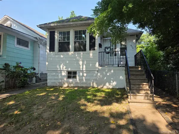 416 Minnieford Avenue, Bronx, NY 10464