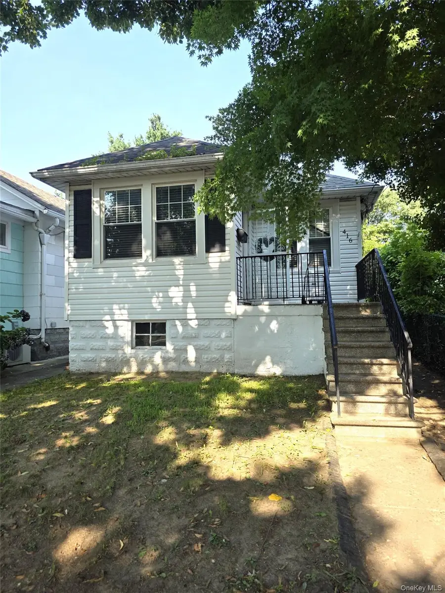 416 Minnieford Avenue, Bronx, NY 10464 - #2