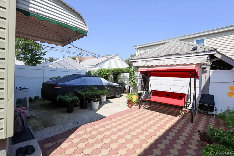 12703 97th Avenue, South Richmond Hill, NY 11419 - #3