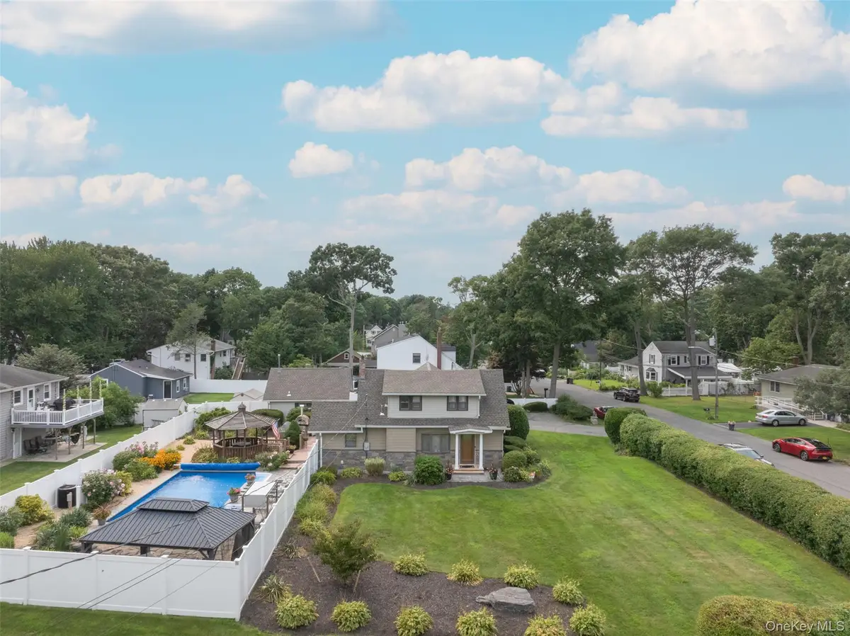 70 Lake Promenade, Ronkonkoma, NY 11779 - #1