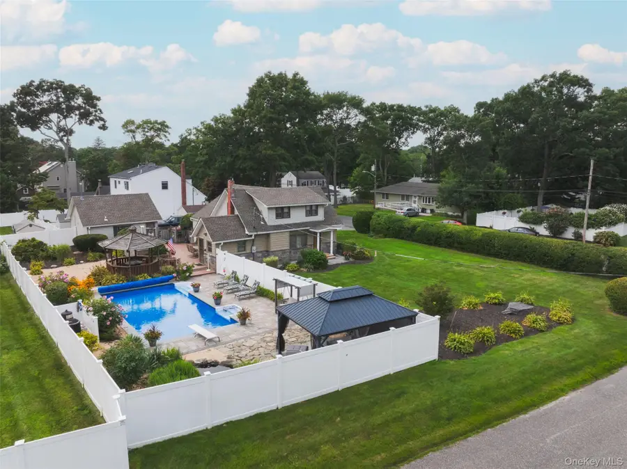 70 Lake Promenade, Ronkonkoma, NY 11779 - #3