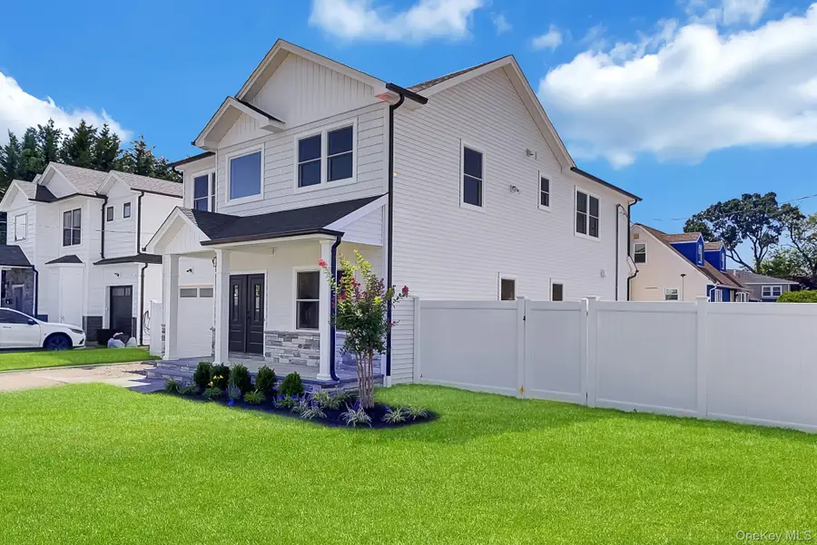 21 Cypress Avenue, Bethpage, NY 11714 - #3