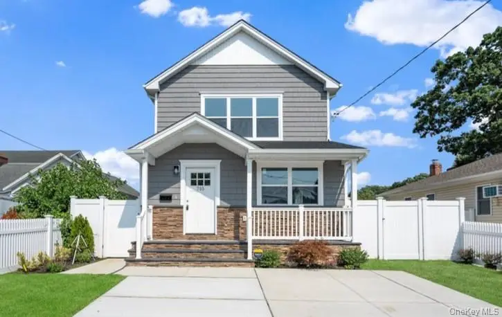 710 Franklin Avenue, Massapequa, NY 11758 - #1