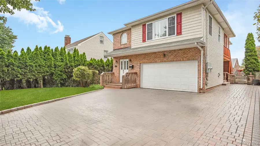 34 Nassau Avenue, Glen Cove, NY 11542 - #3
