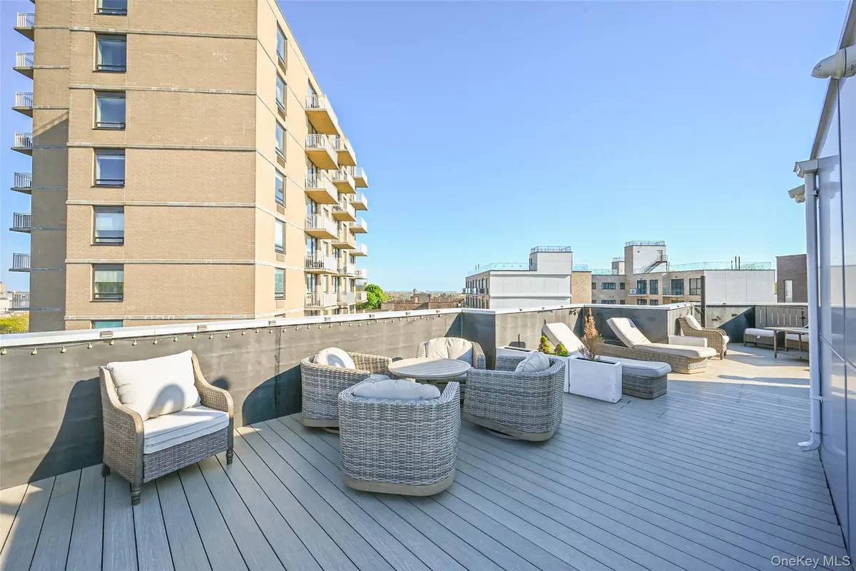 116-17 Grosvenor Lane, Kew Gardens, NY 11415 - #1