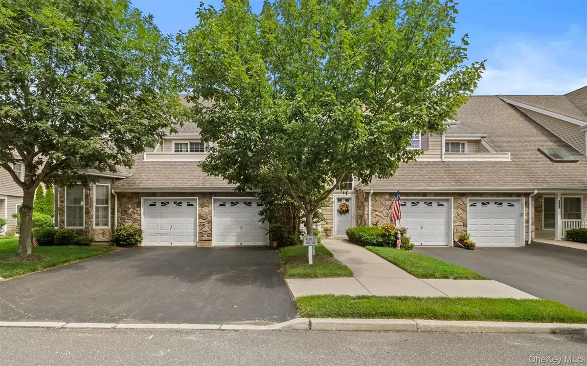 110 Joseph Lane, Dix Hills, NY 11746 - #1