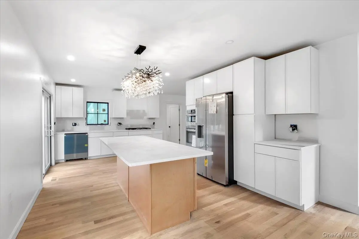 5 Bevan Place, Eastchester, NY 10709 - #1