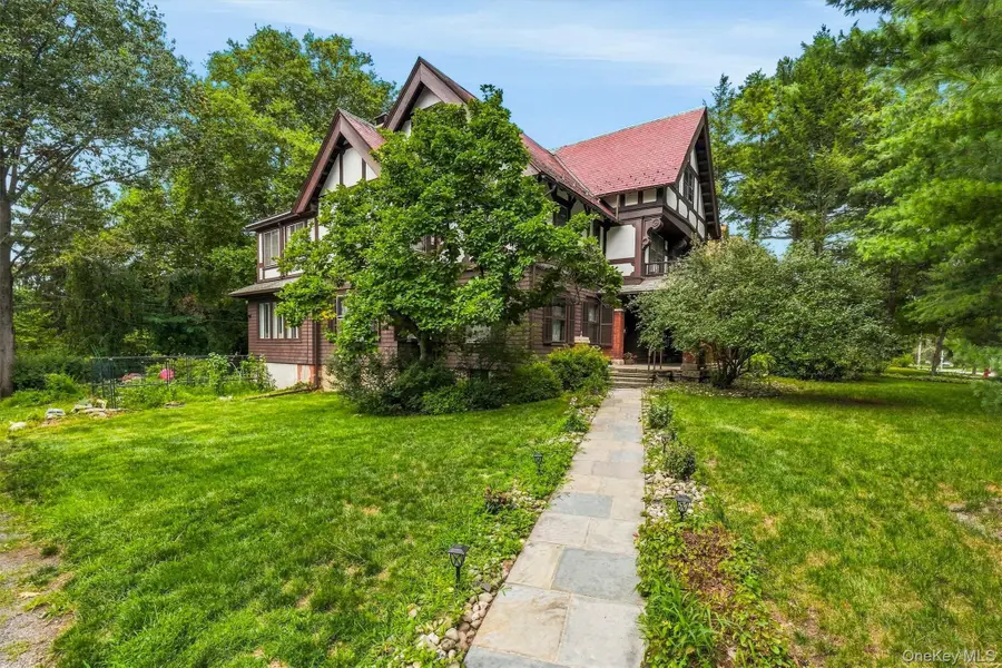 83 Hooker Avenue, Poughkeepsie, NY 12601 - #3