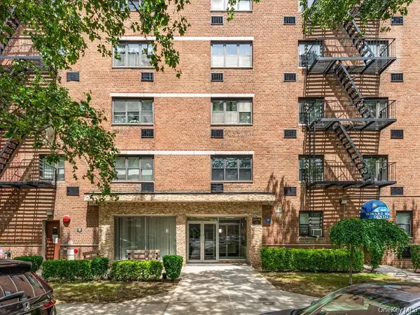 153-25 88th Street #1N, Howard Beach, NY 11414