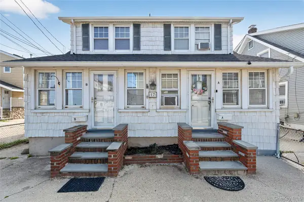 17 Shore Avenue, Bayville, NY 11709