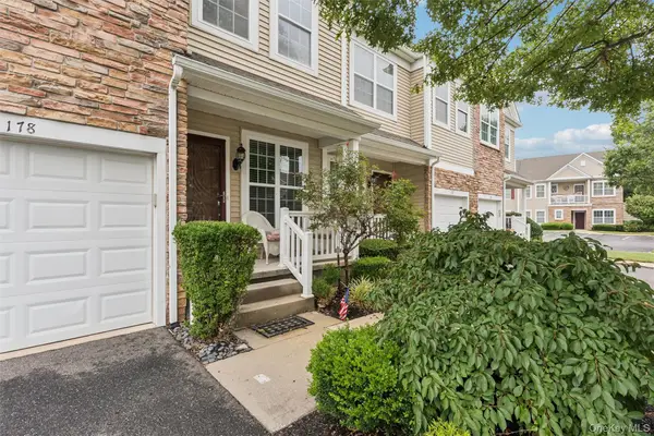 178 Southampton Drive, Massapequa, NY 11758
