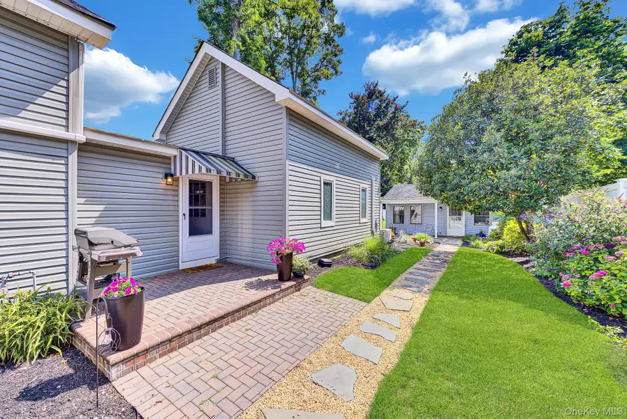 1116 Montauk Highway, Oakdale, NY 11769 - #3