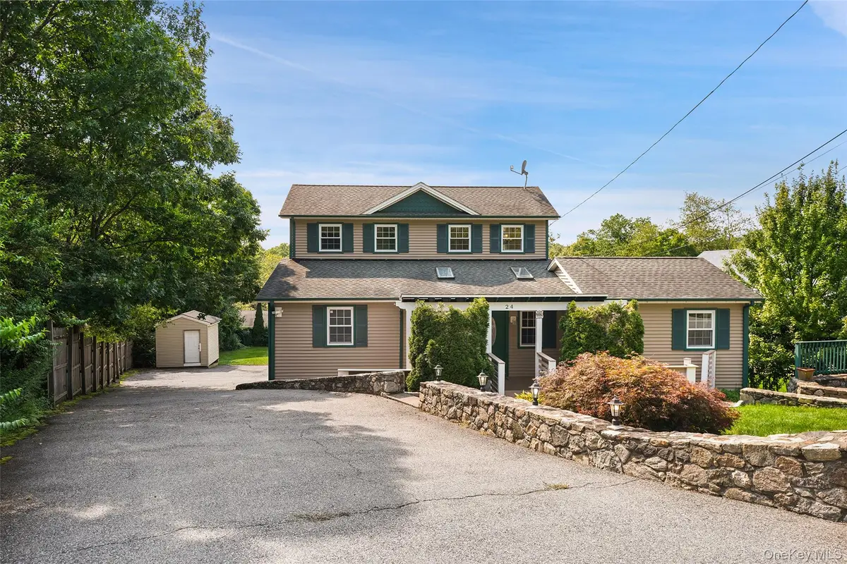 24 Inwood Place, Patterson, NY 12563 - #1