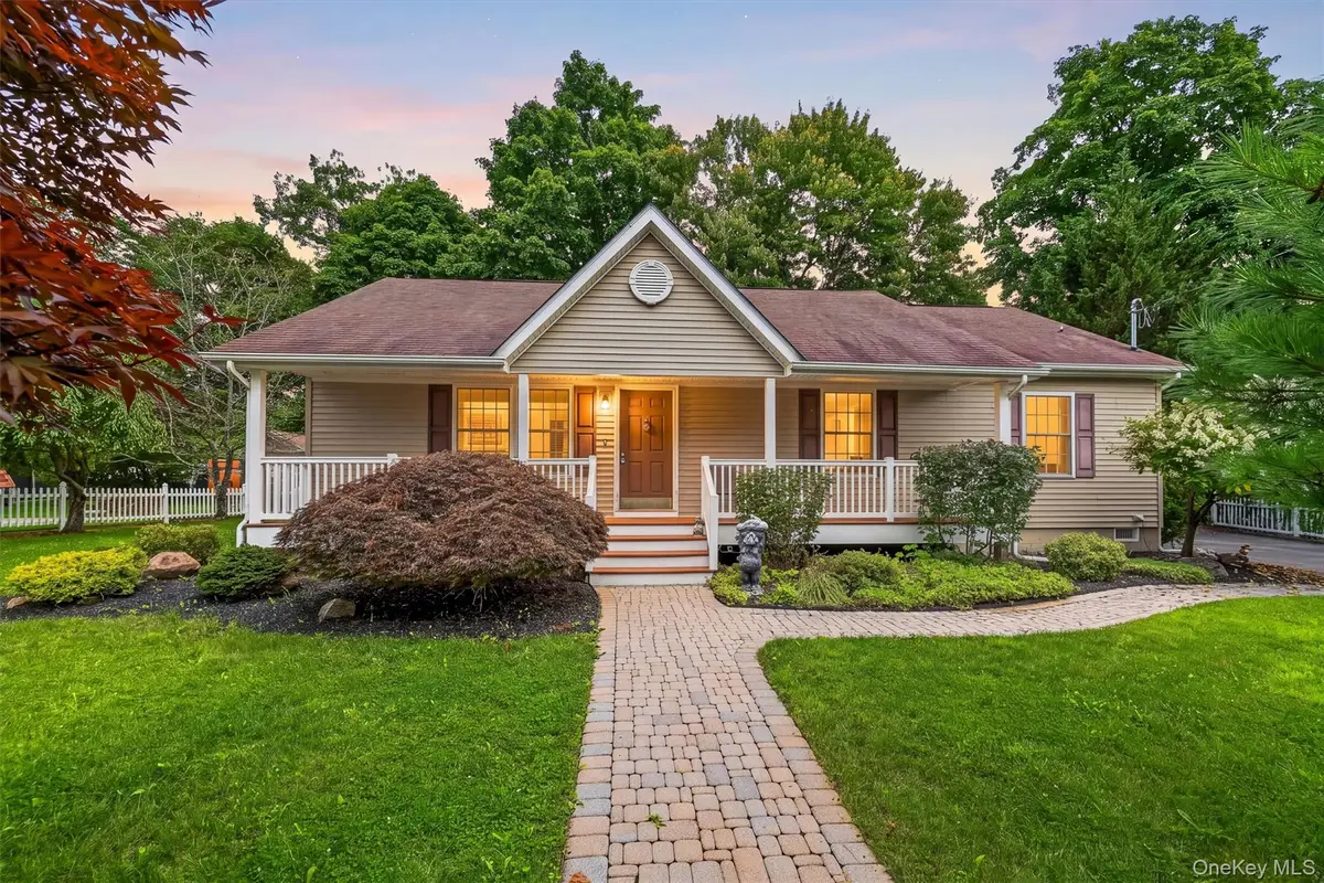 21 Mcgill Road, Monroe, NY 10950 - #1