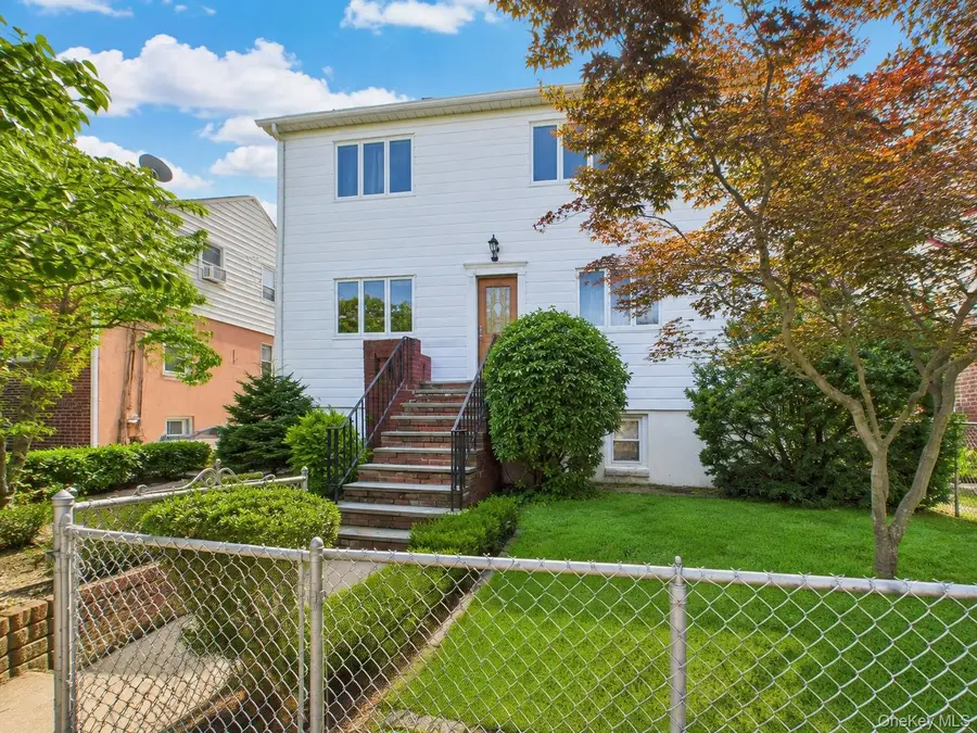 33 Juniper Road, Port Washington, NY 11050 - #2