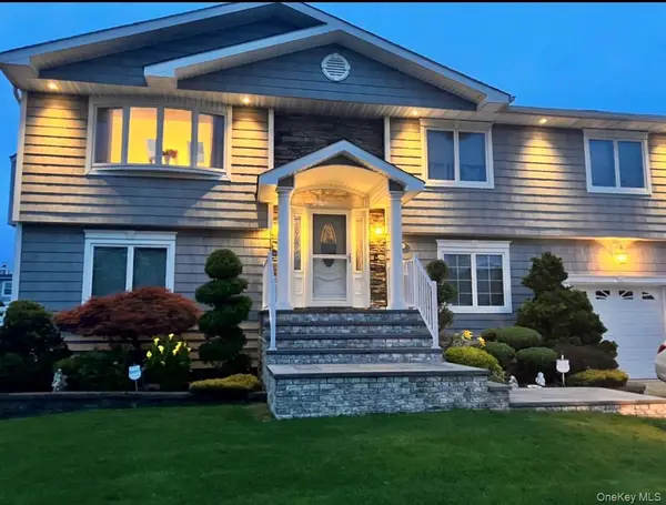 38 Second Avenue, Massapequa Park, NY 11762