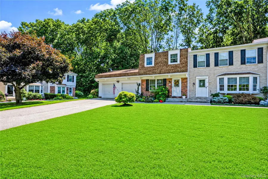5 Stockton Commons, Yaphank, NY 11980 - #3
