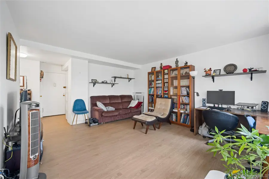 33-64 21st Street #6C, Astoria, NY 11106 - #2