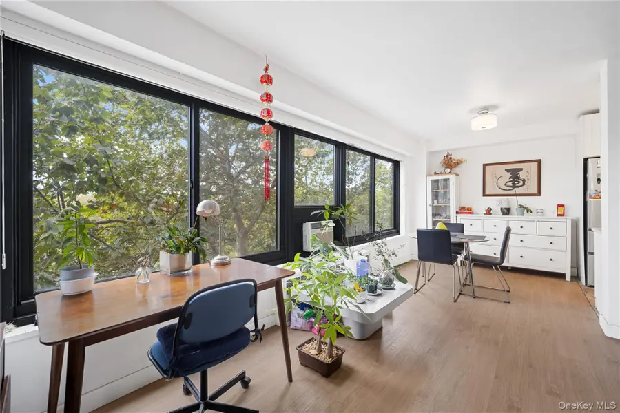33-64 21st Street #6C, Astoria, NY 11106 - #3