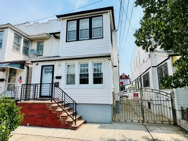 10345 106th Street, Ozone Park, NY 11417