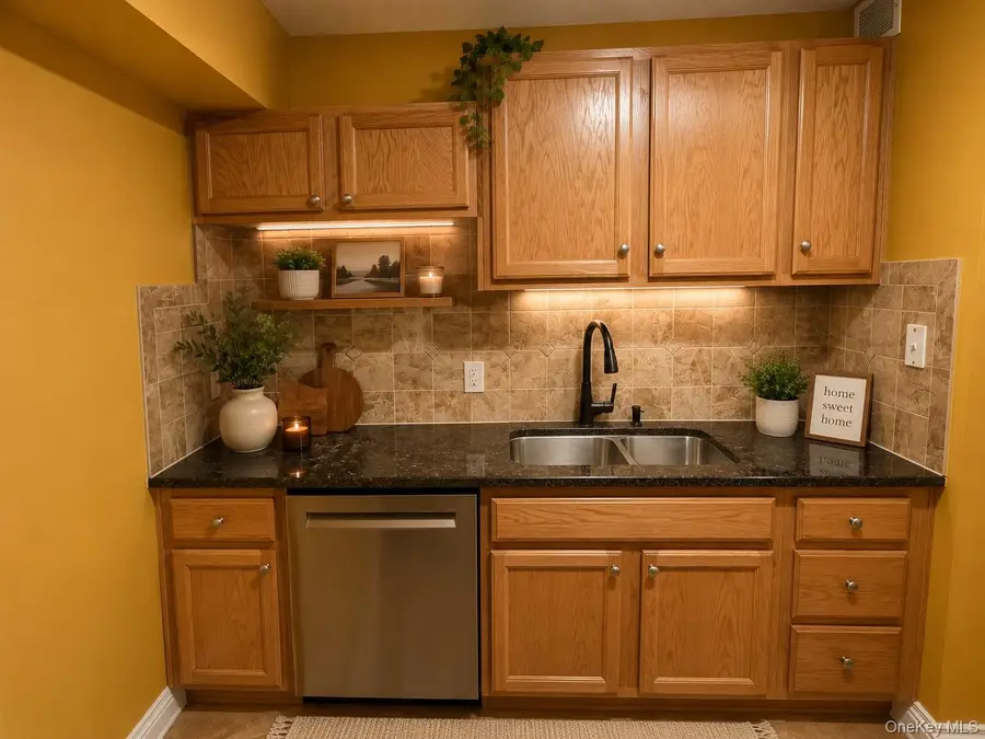 7914 Rockaway Beach Boulevard #5C, Rockaway Beach, NY 11693 - #2