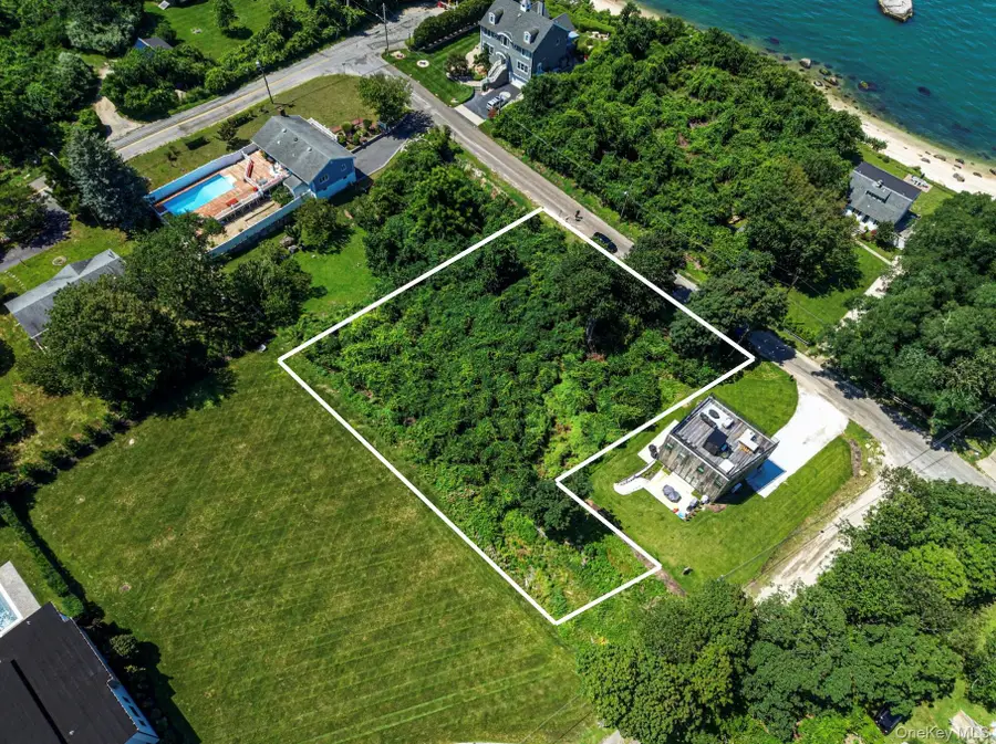 400 Aquaview Avenue, East Marion, NY 11939 - #2