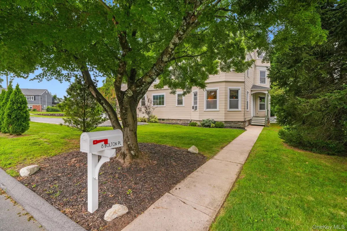 8 Bolton Place, Port Chester, NY 10573 - #1