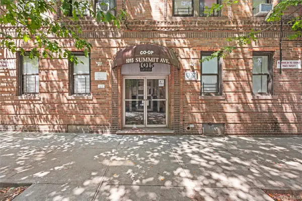 1015 Summit Avenue #4A, Bronx, NY 10452