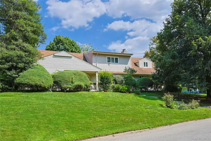 9 Talbot Drive, Great Neck, NY 11020 - #3