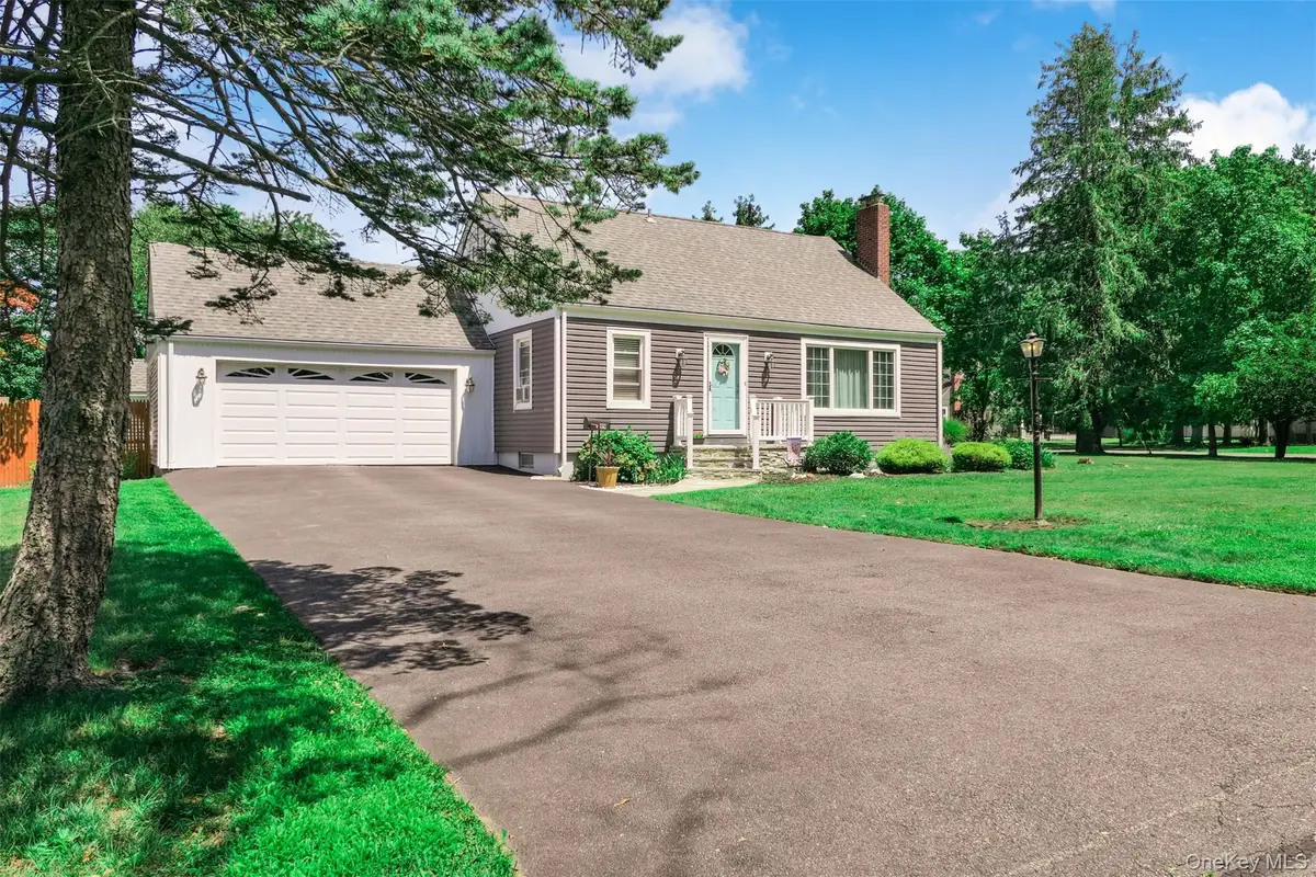 49 Regent Street, Patchogue, NY 11772 - #1