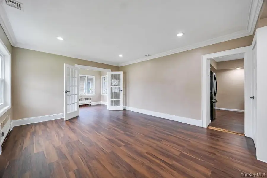 2758 Central Avenue, Baldwin, NY 11510 - #3