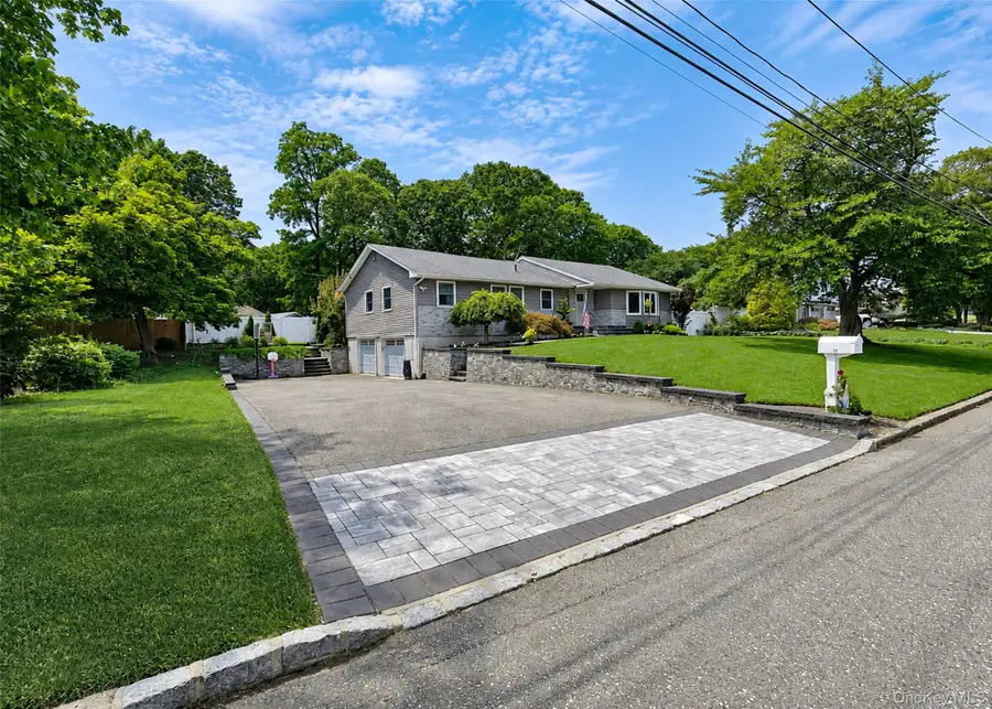 108 Walnut Street, Lake Grove, NY 11755 - #2