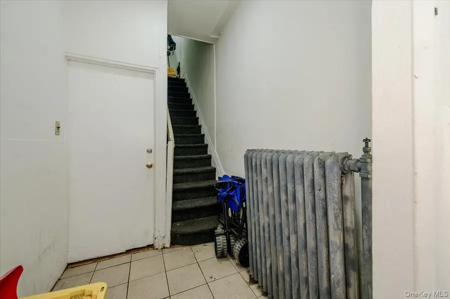 719 Van Nest Avenue, Bronx, NY 10462 - #2