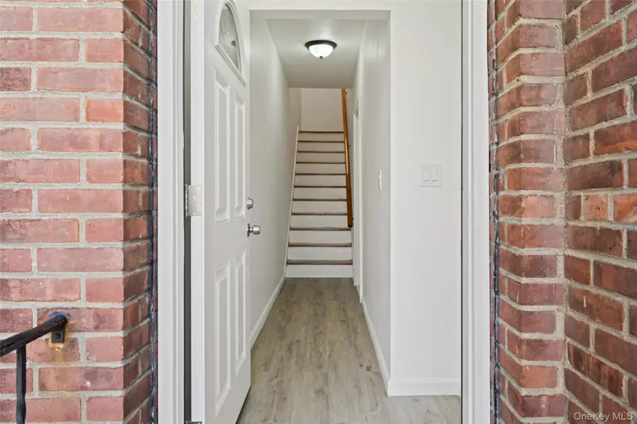 3946 Amundson Avenue, Bronx, NY 10466 - #3