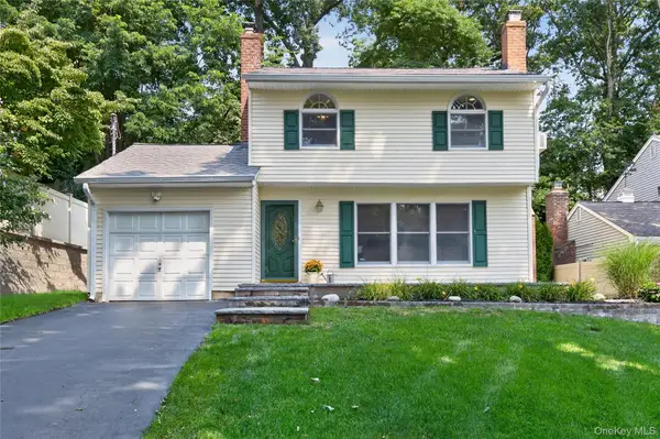 73 Maple Place, Huntington, NY 11743