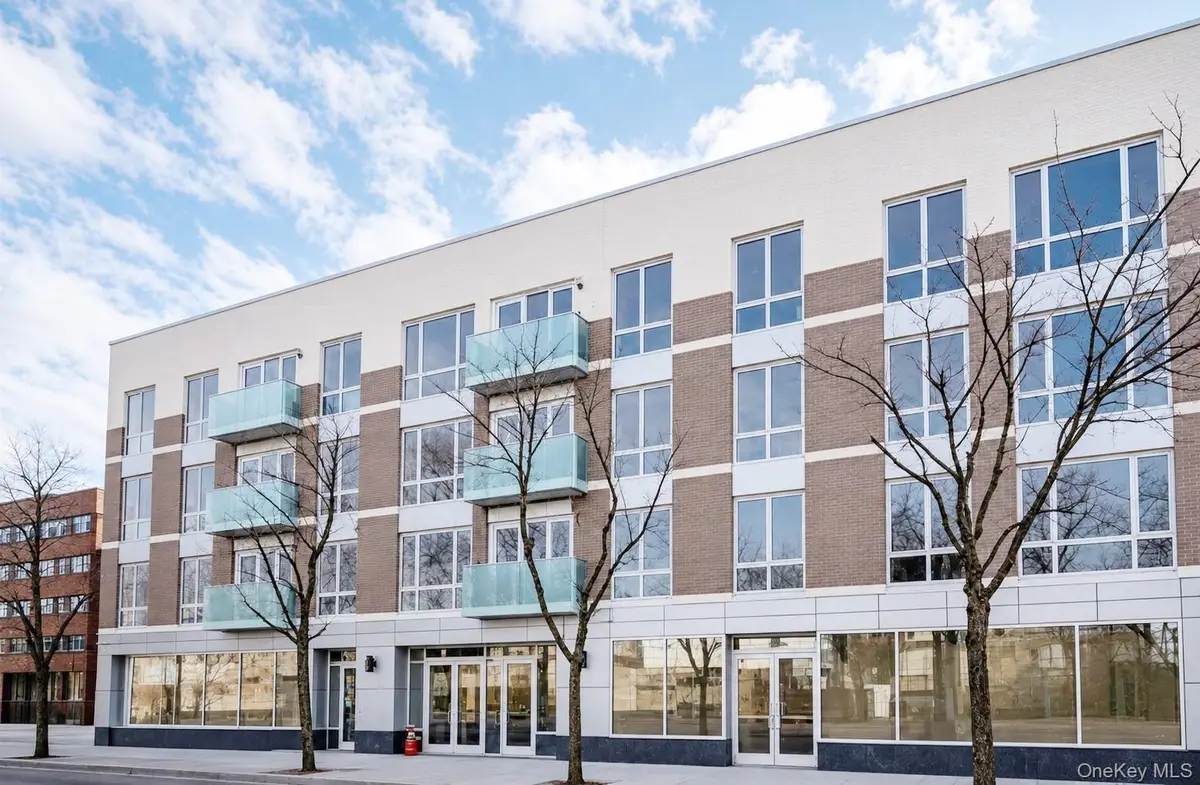 15815 Union Turnpike #402N, Fresh Meadows, NY 11366 - #1