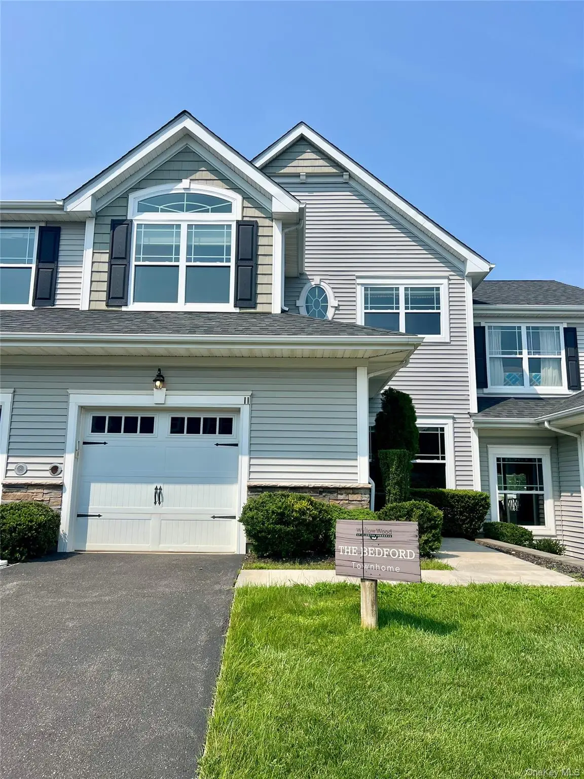 11 Willow Terrace #11, Coram, NY 11727 - #1