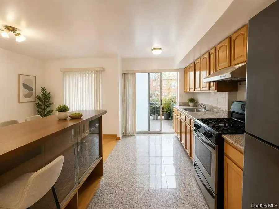 75-01 167th Street, Fresh Meadows, NY 11366 - #2