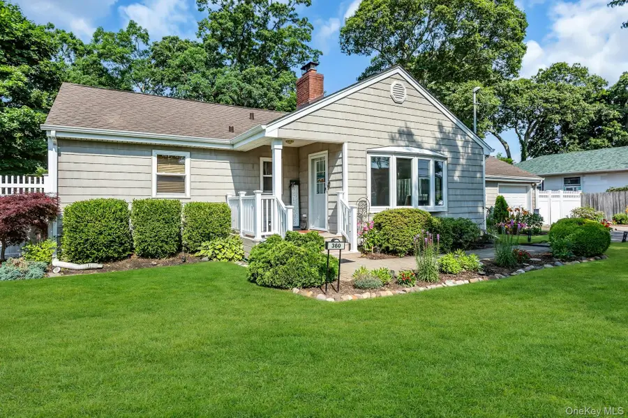 360 Bayport Avenue, Bayport, NY 11705 - #3