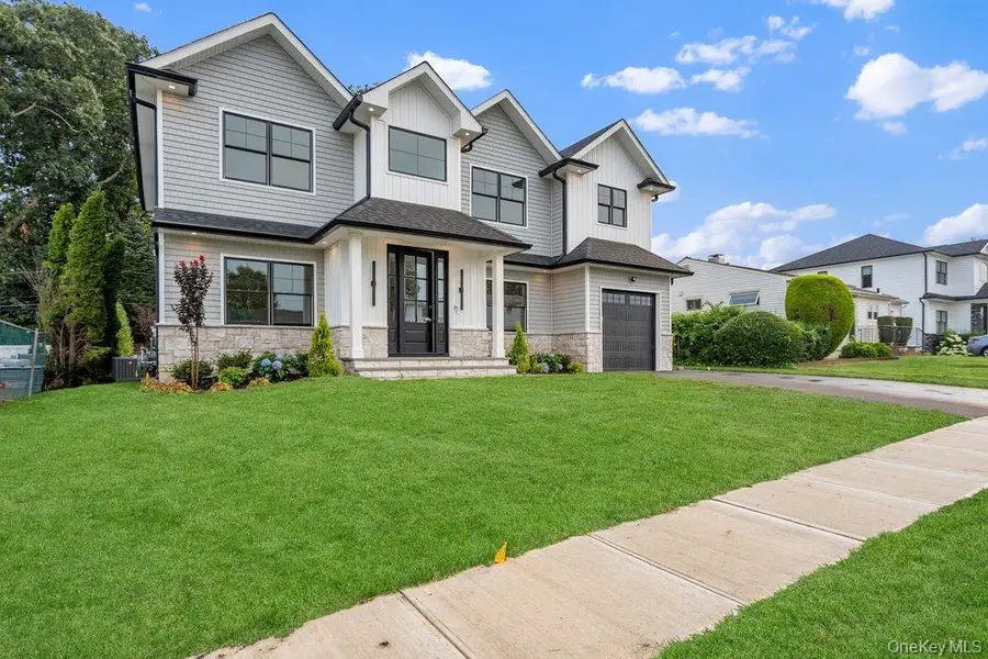 93 Morton Boulevard, Plainview, NY 11803 - #2