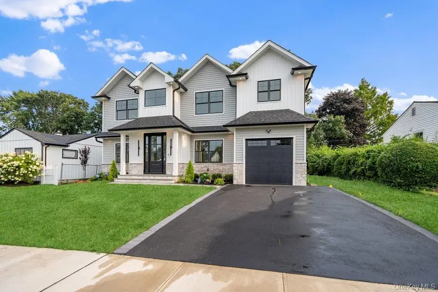 93 Morton Boulevard, Plainview, NY 11803 - #3