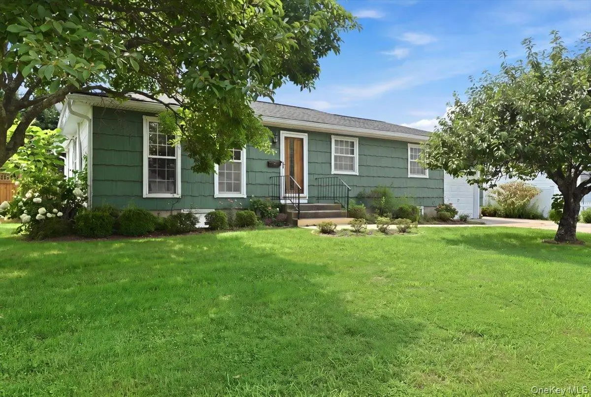 244 Neptune Avenue, West Babylon, NY 11704 - #1
