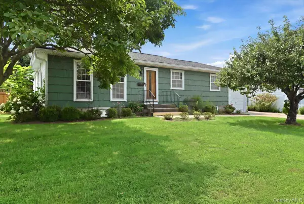 244 Neptune Avenue, West Babylon, NY 11704