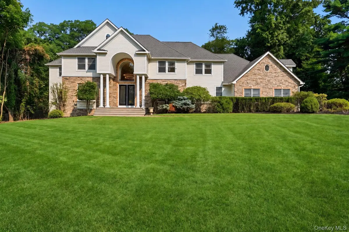 126 Old Field Road, East Setauket, NY 11733 - #1