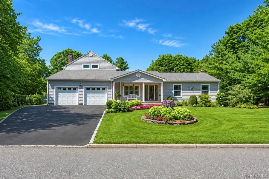 29 Niewood Drive, Ridge, NY 11961 - #3