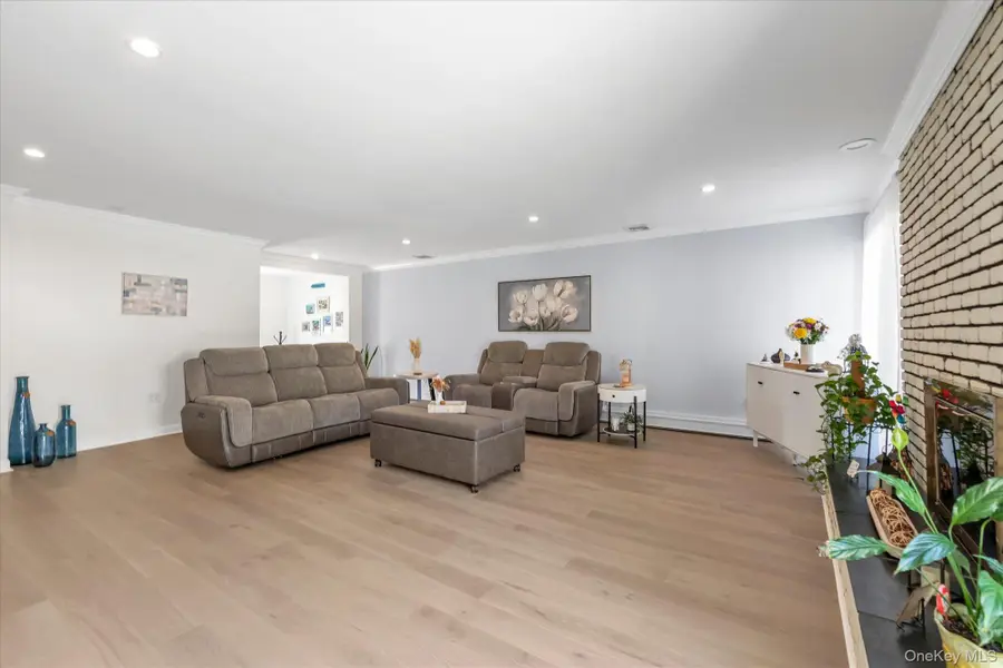 529 Grant Avenue, West Hempstead, NY 11552 - #3