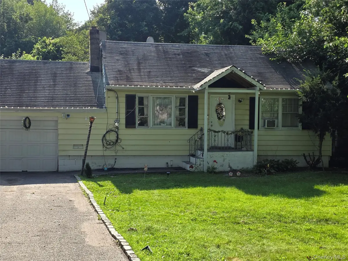 2467 New York Avenue, Melville, NY 11747 - #1